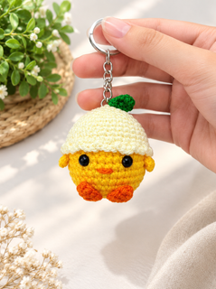 جاکلیدی بافتنی جوجه با کلاه لیمو | چارم بگ و آویز کیف